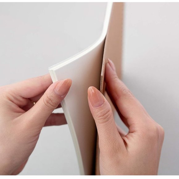 Strathmore 300 Series Sketch Paper Pad, Top Wire Bound, 9x12 inches, 100 Sheets - Picture 3 of 6